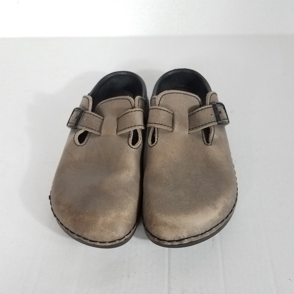 Birkenstock Other - Birkenstock Grey Tatami Oklahoma Mule Size 10M